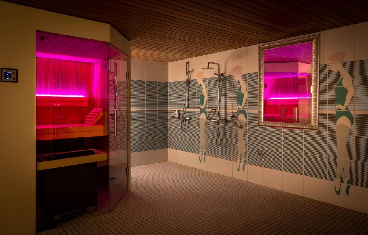 Hotel Am Kurpark Spaeth Bad Windsheim Bagian luar foto