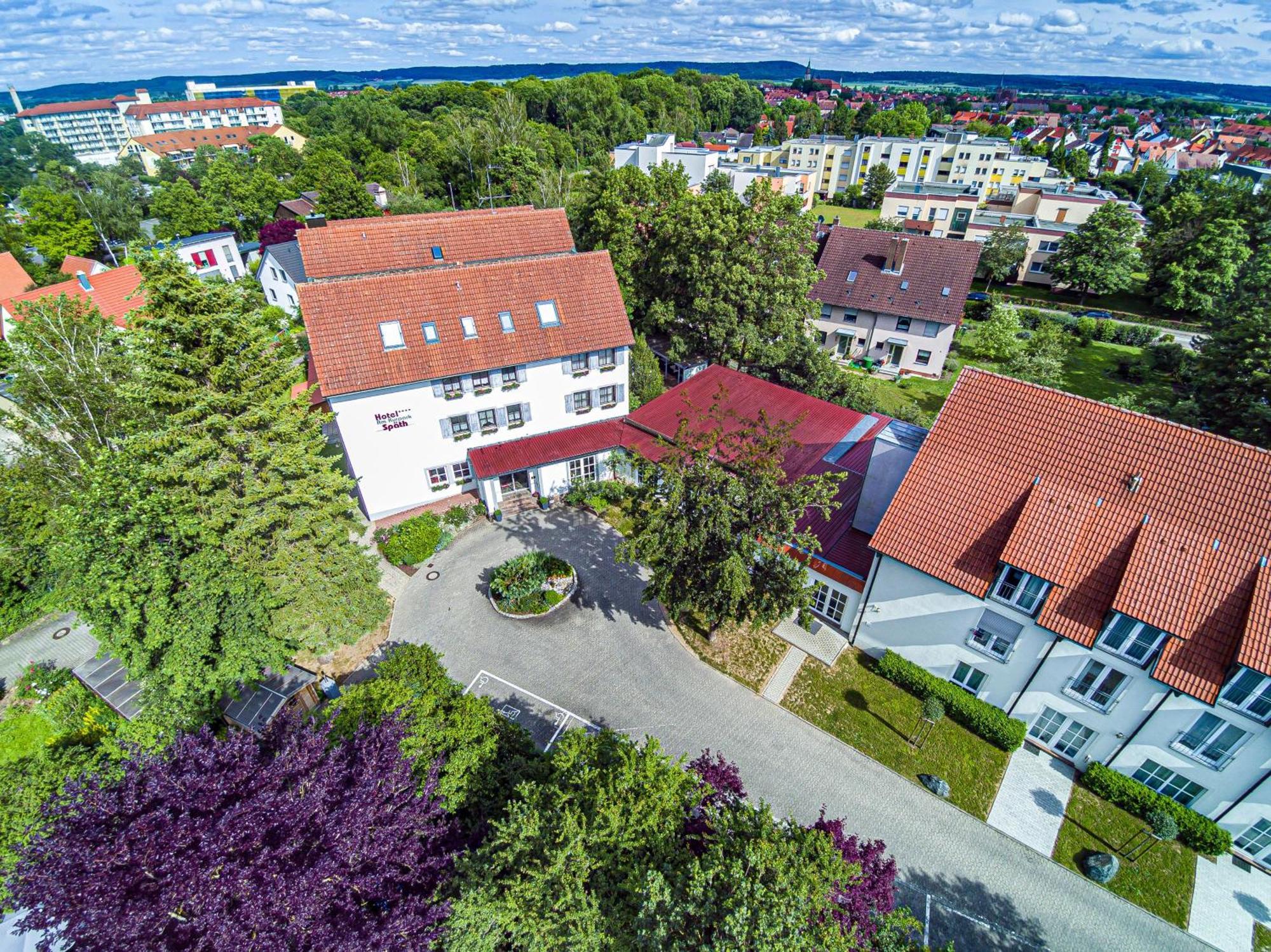 Hotel Am Kurpark Spaeth Bad Windsheim Bagian luar foto